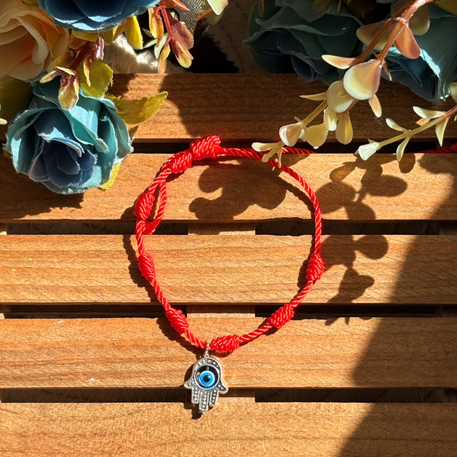 Pulsera roja 7 nudos con mano de Fátima y ojo turco